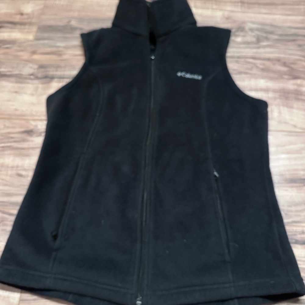Columbia Black Sleeveless Fleece Jacket size small